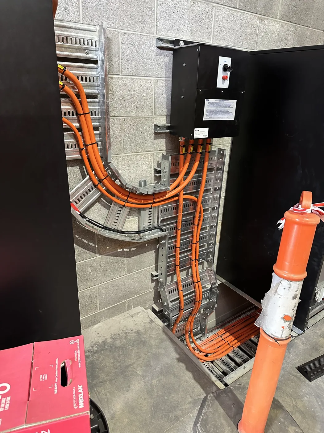 Heavy industrial cabling and motor control